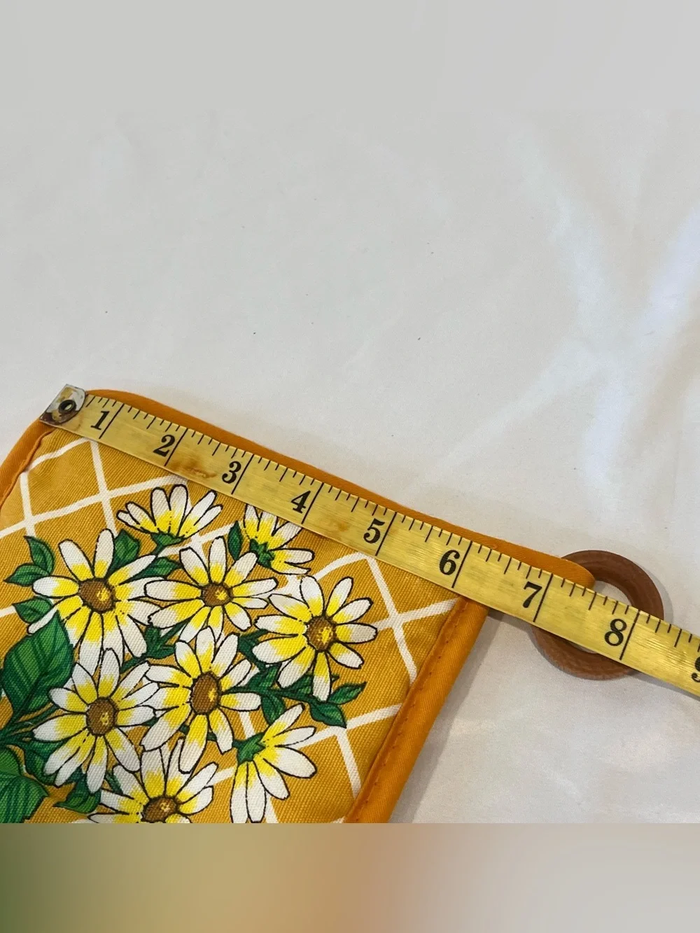 Vintage 70s FranCo Daisy Potholder
